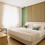 Plana Hotel