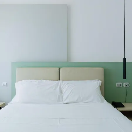 Plana Hotel