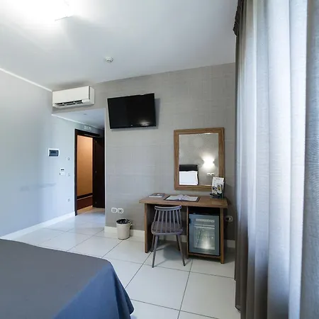 Plana 4*